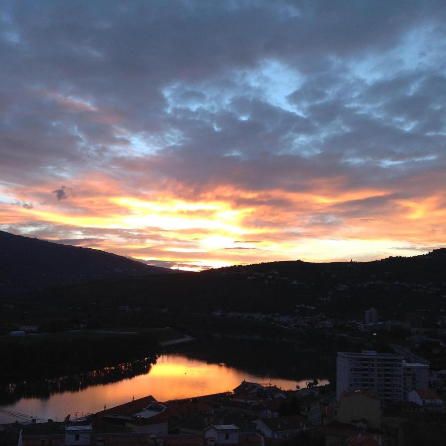 Douro Vally Inn Peso da Régua Kültér fotó